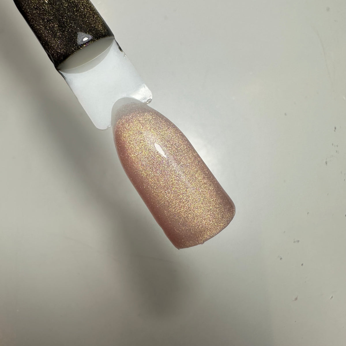 Cat Eye Gel Polish (Rose gold) | 10 ml