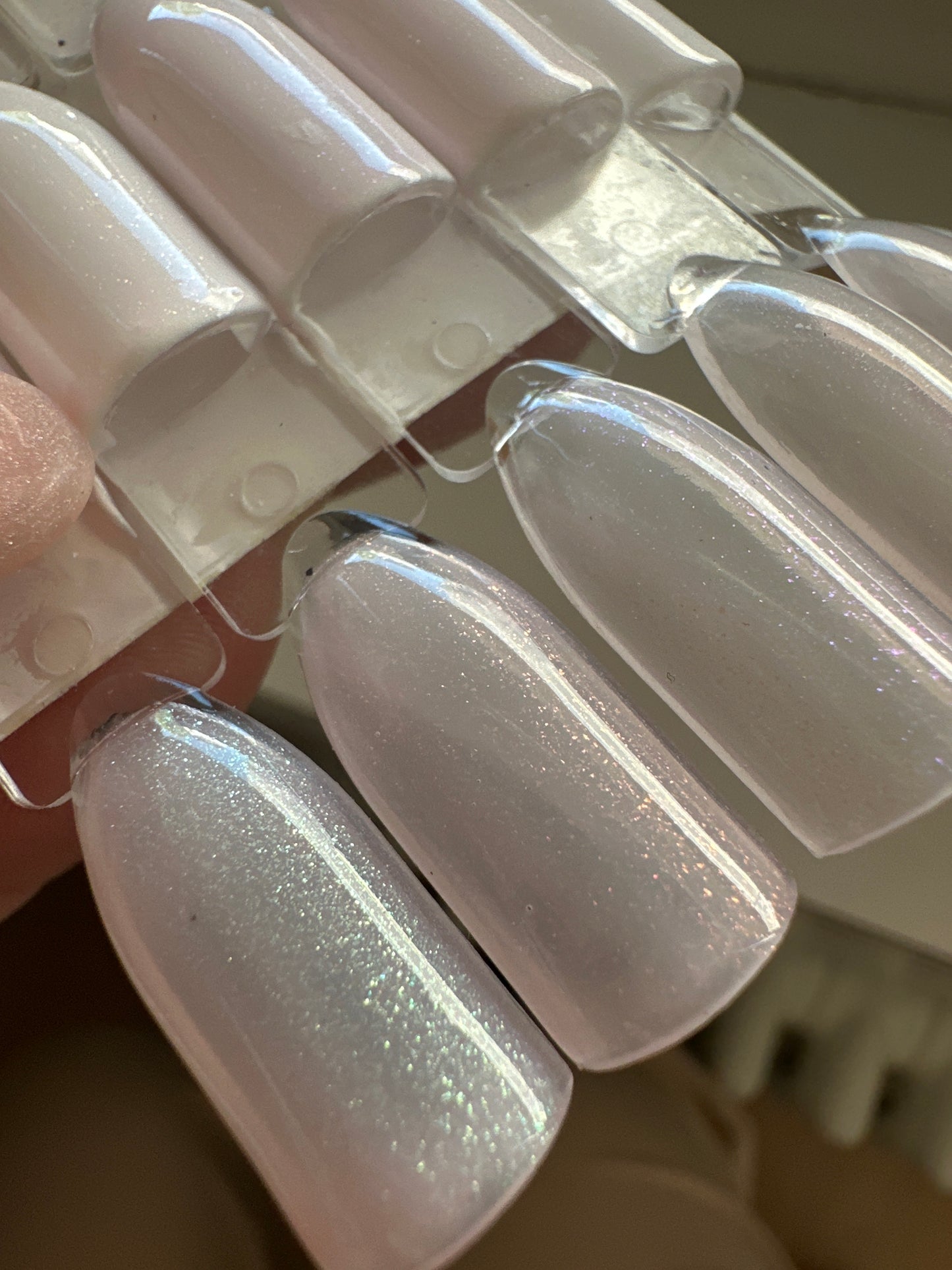 Pink Gloss Top Gel 8ml | pink shimmer