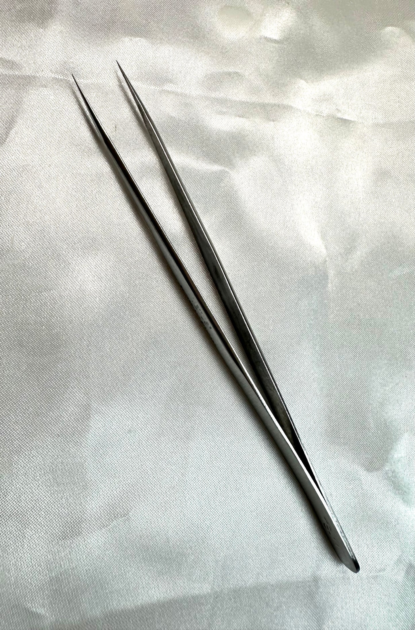 Profi Wimpernpinzette gerade spitz