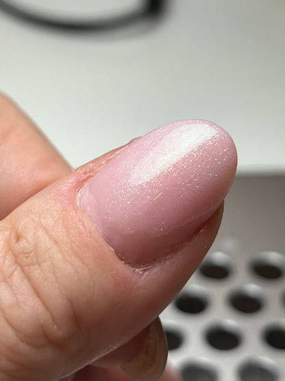 Pink Gloss Top Gel 8ml | green golden shimmer